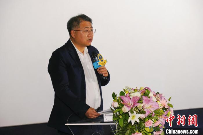 電影《我的青?！肥子持v述援青干部的“青海情”