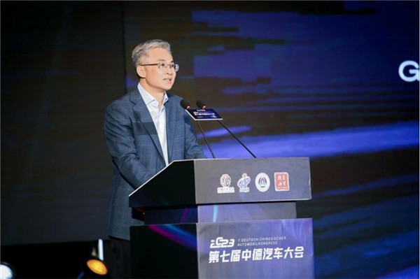 嘉興市人民政府市長李軍致辭。主辦方供圖