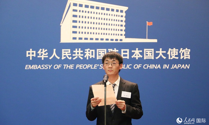 獲獎學(xué)生代表、大阪大學(xué)博士生劉亞飛發(fā)表感言。人民網(wǎng) 許可攝