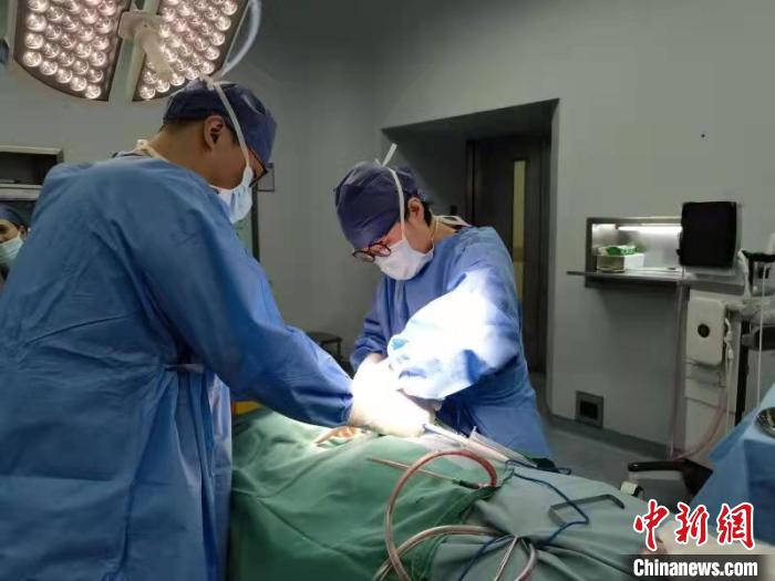 “格?；ㄖ異?ài)”為561人次西藏患兒開(kāi)展髖關(guān)節(jié)愛(ài)心手術(shù)