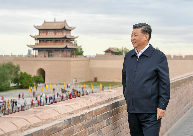 2019年8月20日，習(xí)近平總書記來(lái)到甘肅嘉峪關(guān)關(guān)城，登上城樓察看關(guān)城整體面貌，聽取河西走廊長(zhǎng)城、關(guān)隘歷史文化情況介紹。